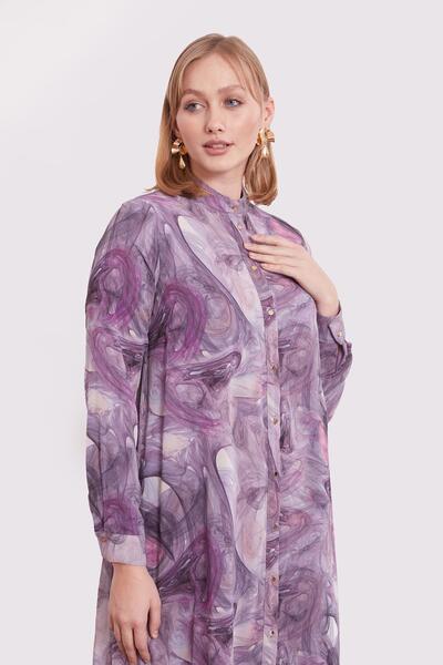 Levidor تونيك منقوش بنمط انعكاسات تجريدية باللون الأرجواني