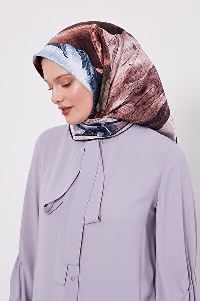 Levidor وشاح حريري من التويل بنمط رخامي تجريدي باللونين الأسود والبيج