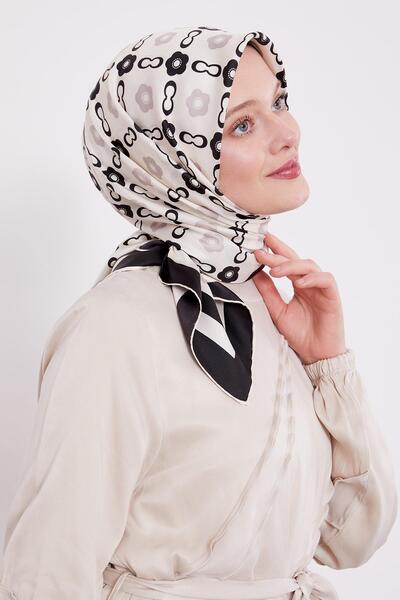 Levidor Black-Beige Daisy Pattern Twill Silk Scarf