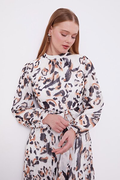 Levidor Φόρεμα με λεπτομέρεια με βολάν από καμέλα