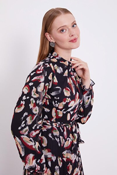 Levidor Φόρεμα με λεπτομέρεια με μαύρο βολάν στο μανίκι