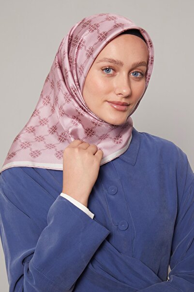 Levidor Pink Mini Clover Pattern Twill Silk Scarf