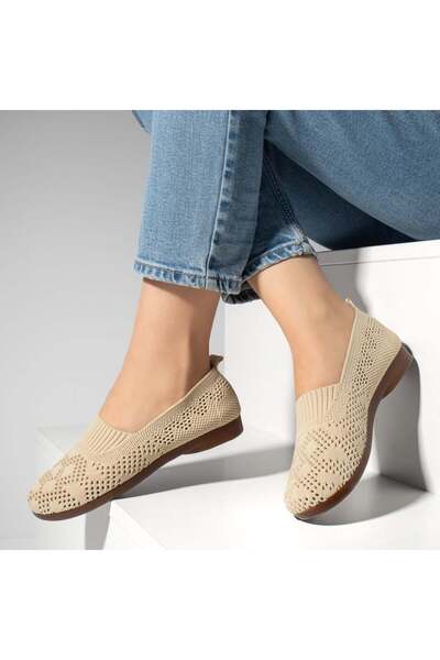 BMoD Women's beige espadrilles with perforations and a low sole MOD13063