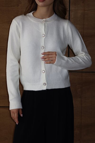 Noi Belis Pearl Button Detailed Soft Textured Crew Neck Knitwear Cardigan Aw25Hi0043