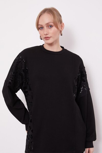 Levidor Αθλητικό κοστούμι με μαύρη παγιέτα