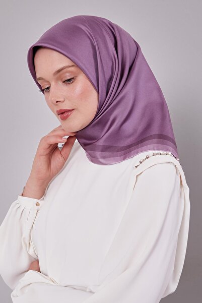 Levidor Lilac Twill Silk Scarf with Border Edge