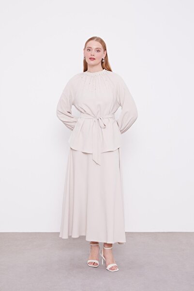 Levidor Σετ φούστα με λεπτομέρεια με μπεζ μαργαριτάρι γιακά