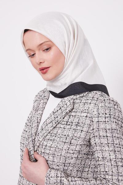 Levidor Μονόγραμμα με μοτίβο λευκού-μαύρου κρίκου