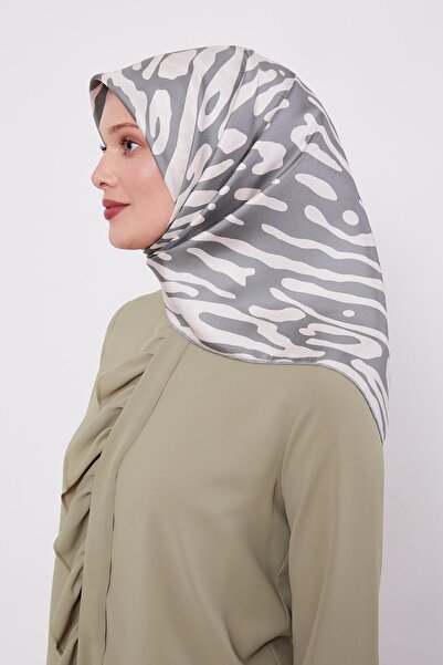 Levidor Mint Green Leopard Pattern Twill Silk Scarf