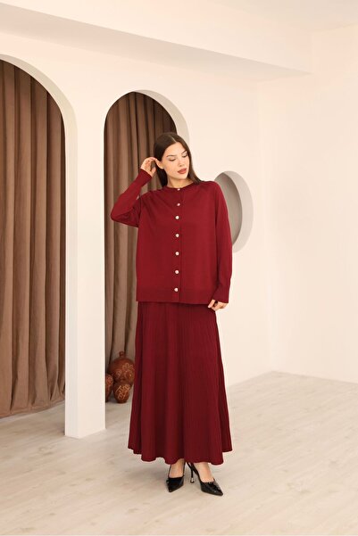 QUAWEAR Crew Neck Metal Buttoned Raglan Sleeve Cardigan and Flared Skirt Mercerized Top and Bottom Two-Piece Set