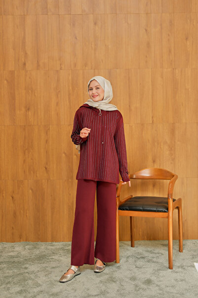 LOCCO Women's Stone Detail Knitwear Set Burgundy