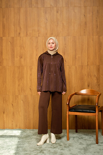 LOCCO Women's Stone Detail Knitwear Set Brown