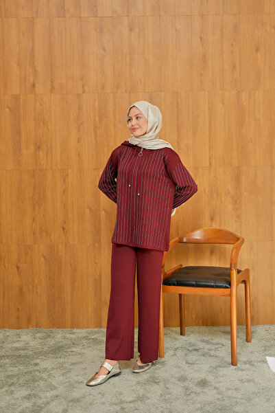 LOCCO Women's Stone Detail Knitwear Set Burgundy