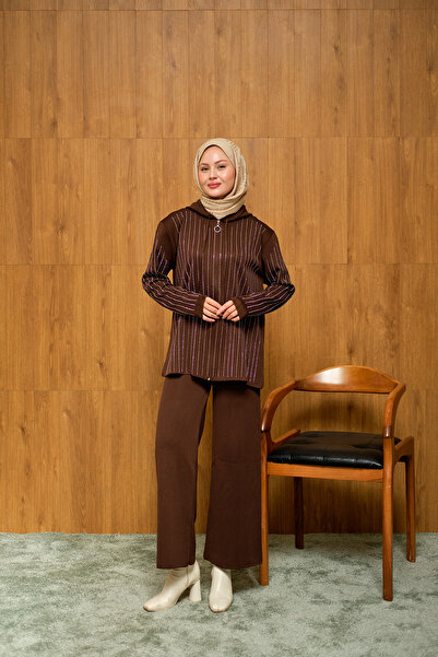 LOCCO Women's Stone Detail Knitwear Set Brown