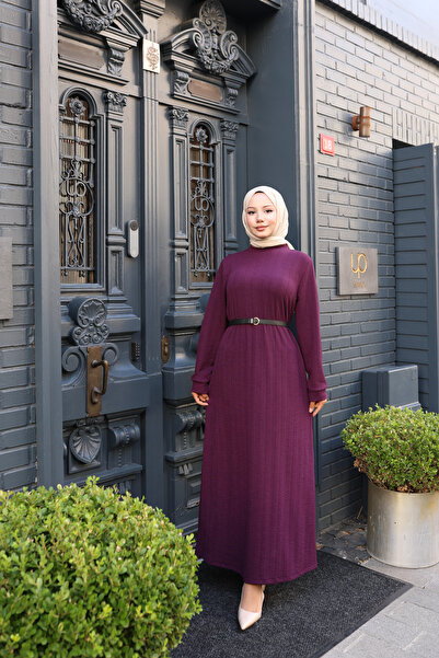 Butik Πλεκτό δερμάτινο φόρεμα με ζώνη