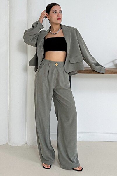 VAGGON Women's Khaki Pocket Accessory Crop Lined Jacket and Double Pocket Pants Set Vs01254