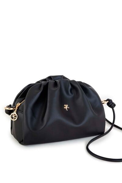 H&D COLLECTİON Дамска чанта за ръка и през рамо с дълга черна кръстосана каиш...