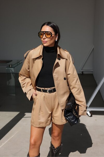 Özge Özgenç Σετ κοντό σορτς καμπαρντίνα με κουμπιά και απολέτες