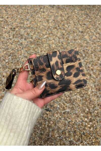 mlio Women's Leopard Keychain and Card Holder Detailed Minimal Wallet