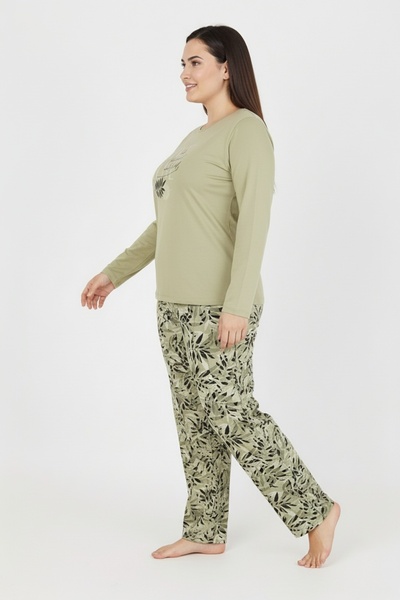 Bravie Elite Viscose Long Plus Size Pajama Set with Six Leaf Pattern and Text on Top Green 3591