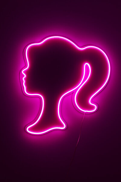 geness magaza Barbie figürlü neon tabela