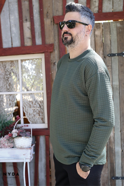 Nyda Collections Men's Quilted Fabric Regular Long Sleeve Sweatshirt with Pockets Elastic Waist Lace-Up Pants Set