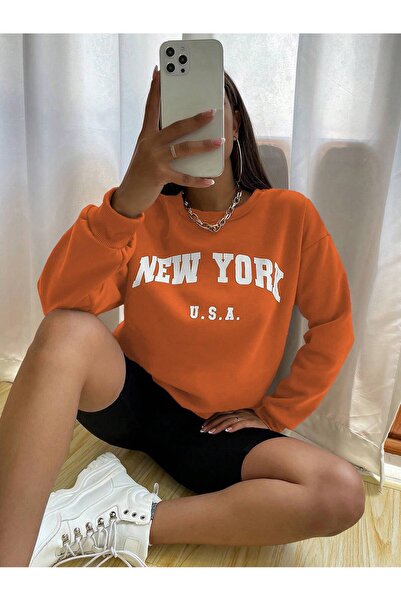 By Layina Women's Advantageous Sweatshirt