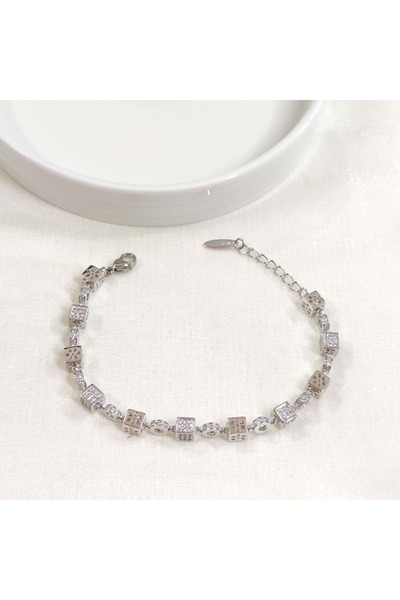 Güler Yüzlü Silver Xuping Cube Bracelet White 17+3 cm