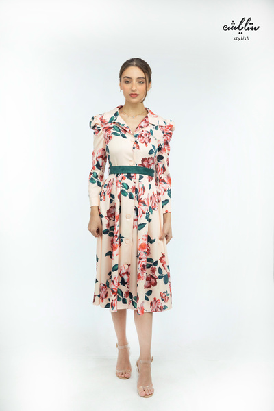 Stylish فستان ميدي باللون الخربزي مزين بطبعات ورد.