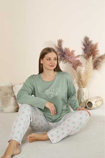Temporium Women's Plus Size Sandy Soft Winter Crew Neck Long Sleeve Pajama Set