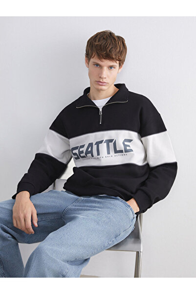 LC Waikiki Timeless Store: Timeless Recommendations | Mock Neck Color Block Men's Sweatshirt