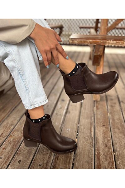 HCO Γυναικείες μπότες με κοντό τακούνι με λεπτομέρεια από καουτσούκ