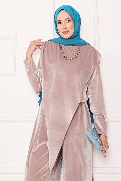 EBRUTESETTÜR Velvet Suit with Asymmetrical Detail on the Front