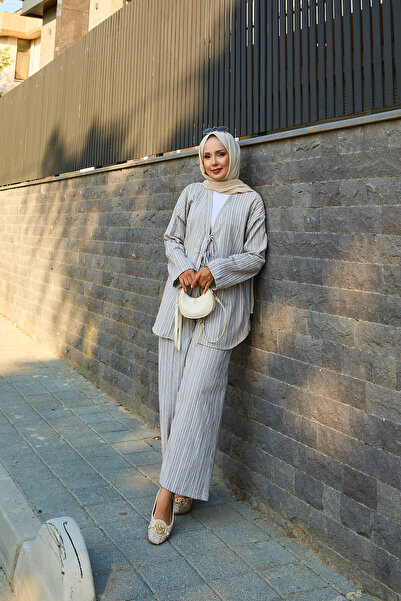 EBRUTESETTÜR Kimono Double Set with Tie-Up Detail on the Front