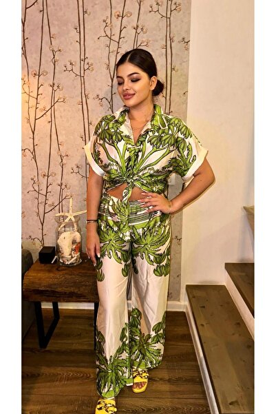 Intisimo Women's Suit, Two Pieces, Printed, Satin, Light Green