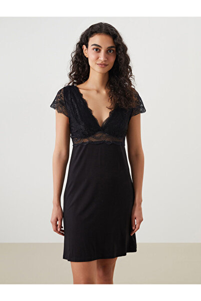 LC Waikiki Lcw Dream Women's Fancy Nightgown with V-Neck Lace Detail (W5)