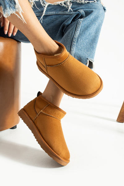 FUES Γυναικείες μπότες με επένδυση από γούνα