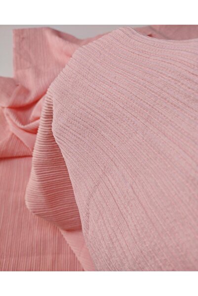 Kumaş Parça Jerseu roz cu îmbrăcăminte (lățime 150 cm x lungime 115 cm)