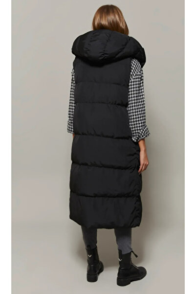 BE CHİC Γυναικείο μακρύ πουπουλένιο γιλέκο με κουκούλα και τσέπες df8000