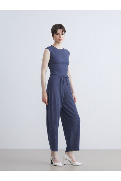 LC Waikiki Özmarka Нова колекция Дамски панталони с еластична талия и текстур...