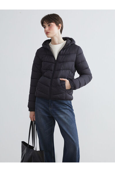 LC Waikiki Hilfa New Season Hooded Women's Puffer Jacket