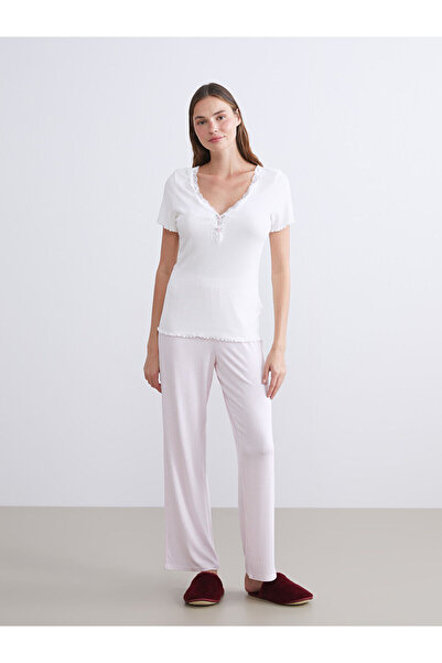 LC Waikiki Peak Нов сезон Комплект дамски пижама с V-образно деколте и райета