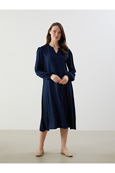 LC Waikiki فستان بيلماندو ذو ياقة مدببة من بيك للموسم الجديد