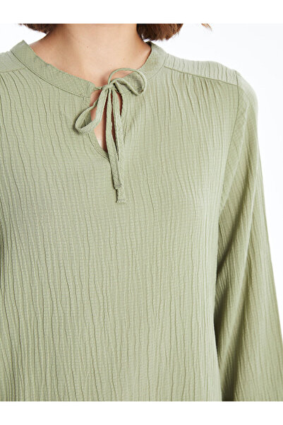 LC Waikiki Özmarka Yeni Sezon Bağlamalı Yaka Dokulu Kadın Bluz