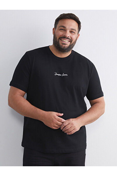 LC Waikiki تي شيرت رجالي من القطن الممشط المطبوع بمقاس كبير من Özmarka للموسم...