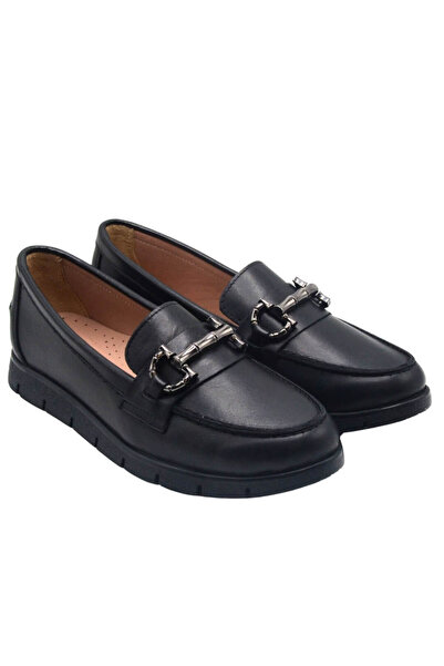 Venüs Γυναικεία δερμάτινα παπούτσια με αγκράφα Μαύρα 25076042Y