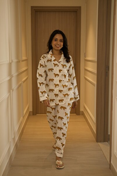 Ruh Collections White Leopard Print Cotton Pajama Set