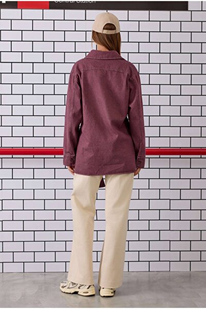 HEQA Джинсова сорочка з поясом бордового кольору