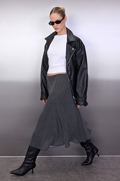 Trendyol Collection Чорна плісирована спідниця з тюлю з принтом у вигляді крапок TWOAW26ET00068
