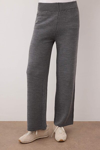 Trendyol Modest Antracitový perleťový detailní úpletový komplet (spodní a horní díl) TCTAW26US00029